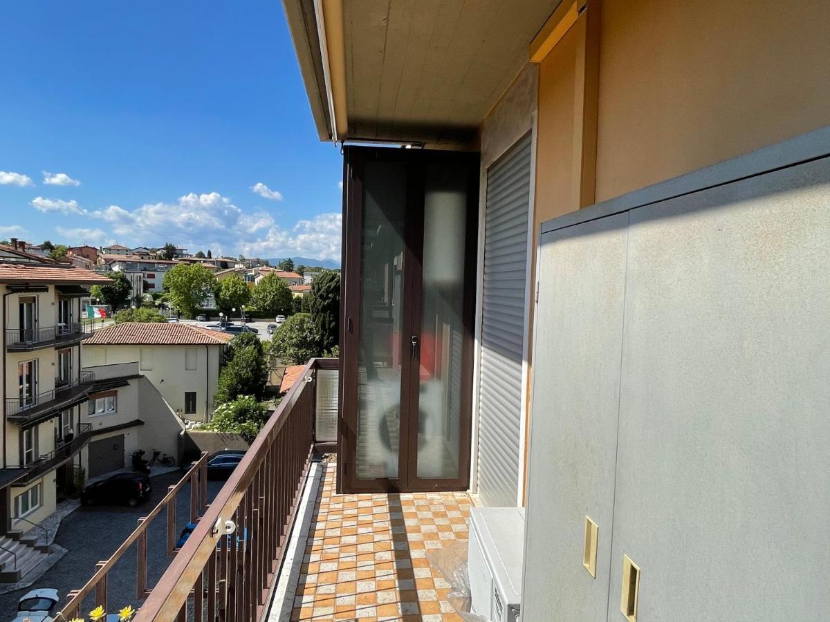 Desenzanoloft Official Partner Marriott Homes & Villas -Ciao Lago Family Apartment Desenzano del Garda Exterior foto